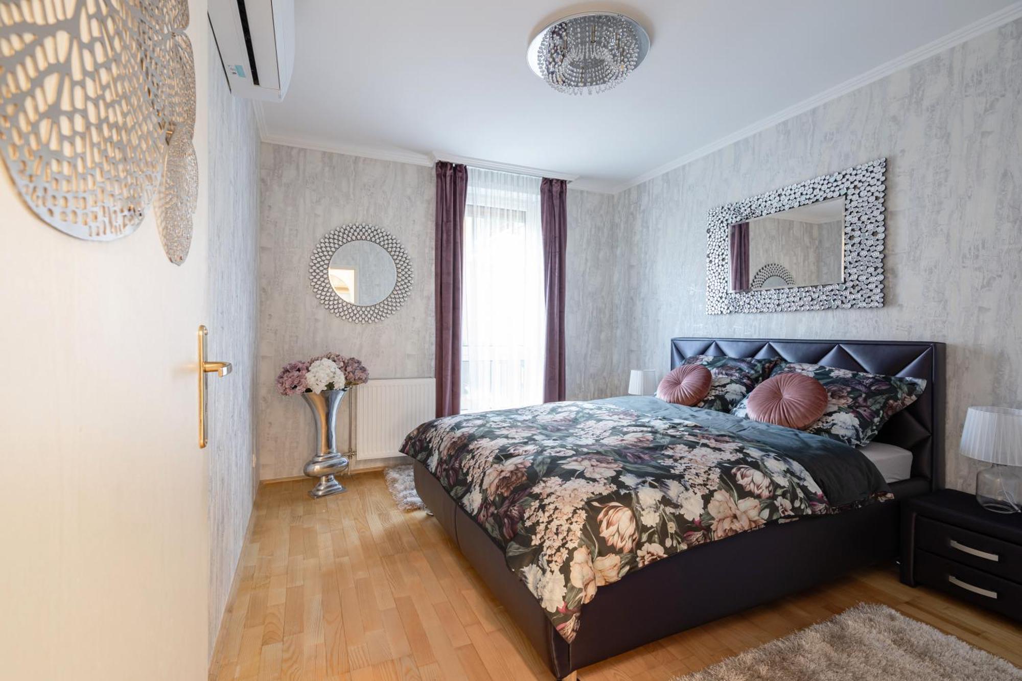 Beautiful Three Bedrooms Apartment With Free Parking Close To The Danube Coast Budapest Bagian luar foto