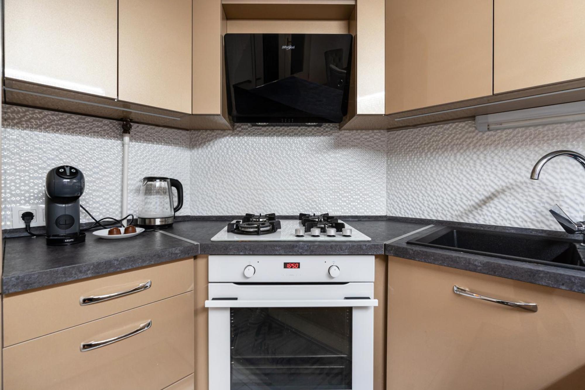 Beautiful Three Bedrooms Apartment With Free Parking Close To The Danube Coast Budapest Bagian luar foto